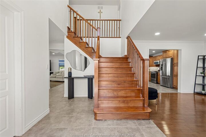 Property Photo: 1016 Chelsea Park Way ON N8L 0W2