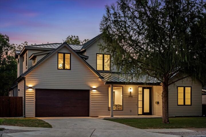 5704 Susie Court  Austin TX 78757 photo