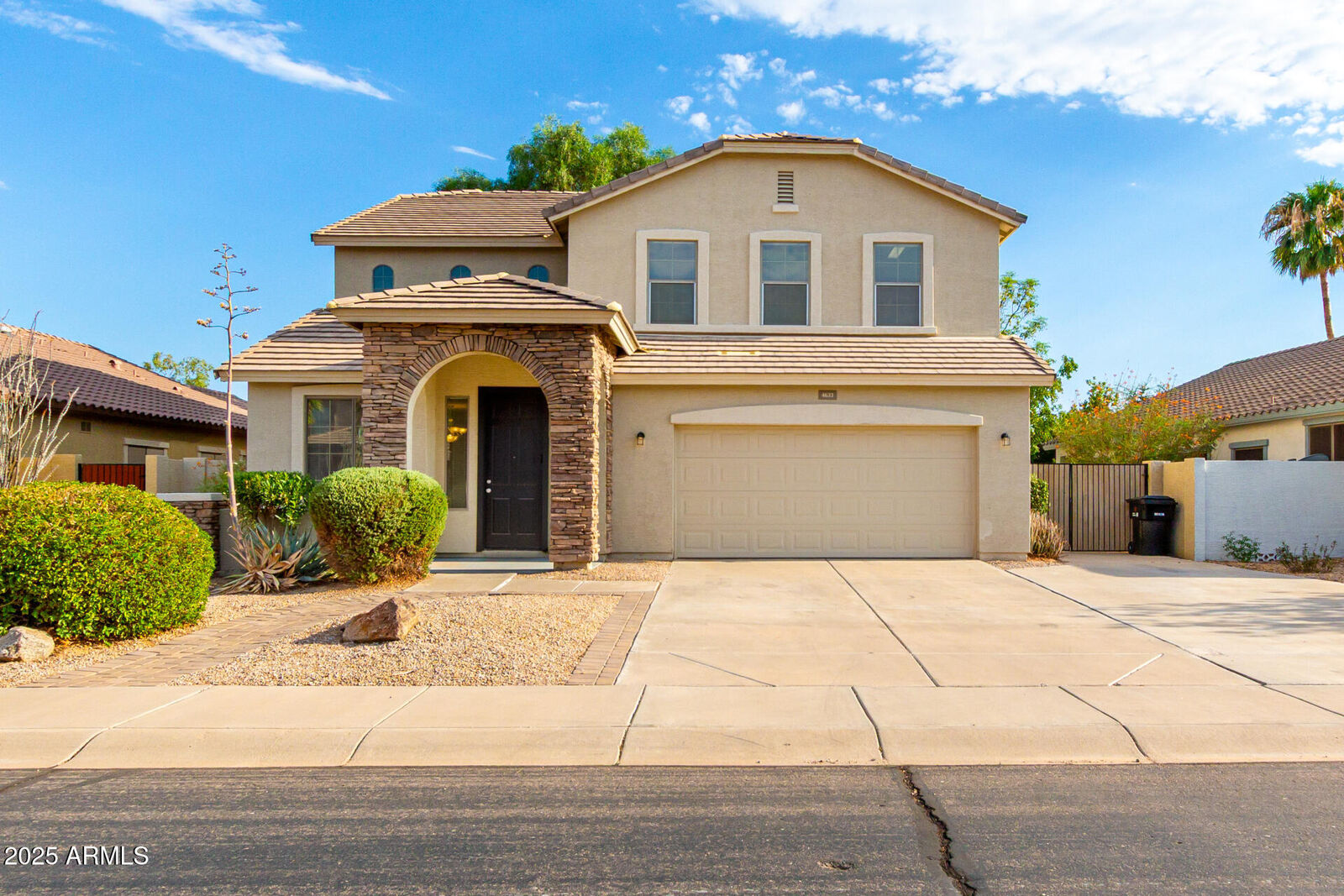 Property Photo: 4633 E Gleneagle Drive AZ 85249