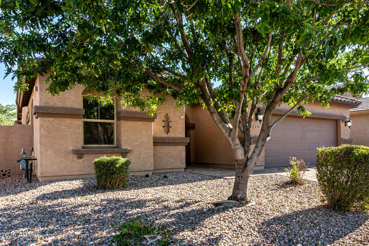 Property Photo: 439 E Castle Rock Road AZ 85143