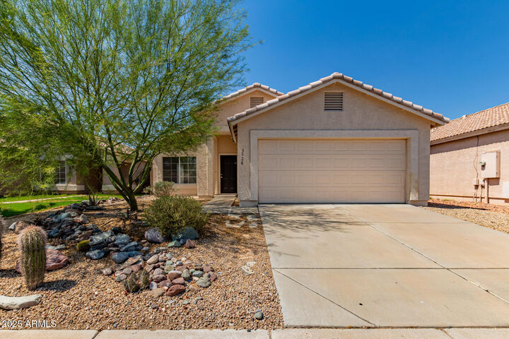 3526 W Sands Drive  Glendale AZ 85310 photo