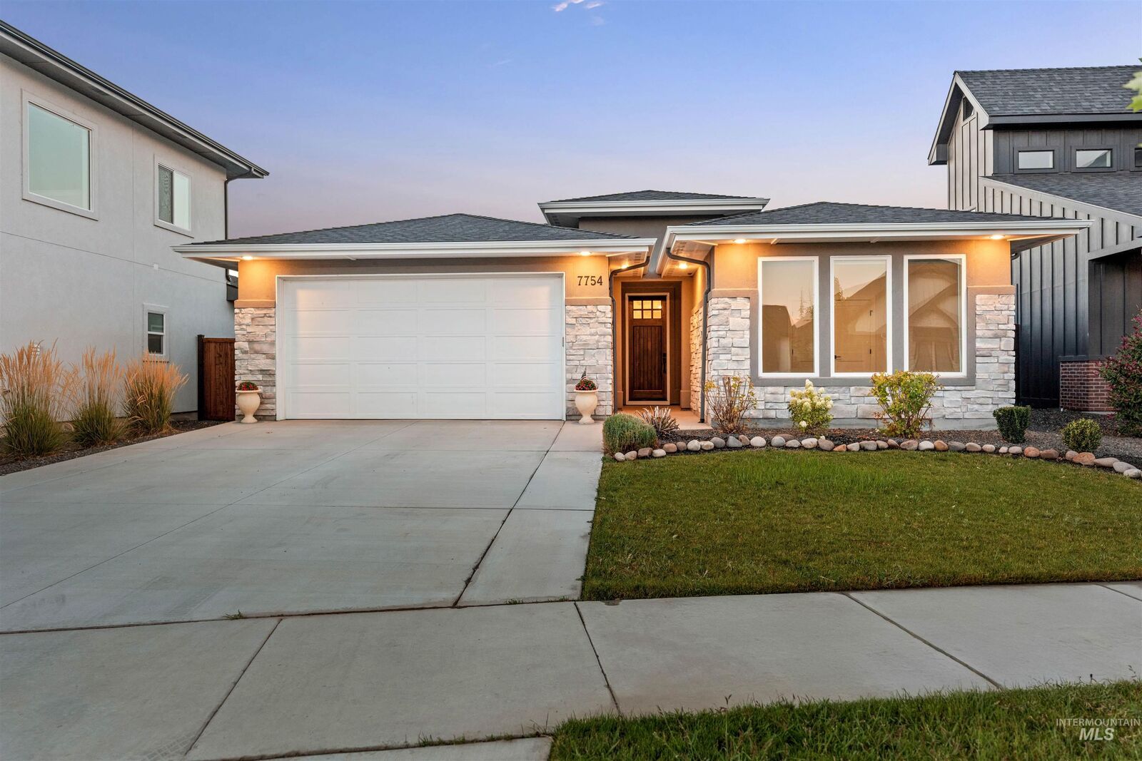 Property Photo:  7754 W Meltwater Ln  ID 83616 