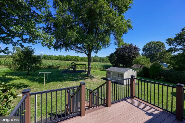 Property Photo: 127 W Lexington Road PA 17543