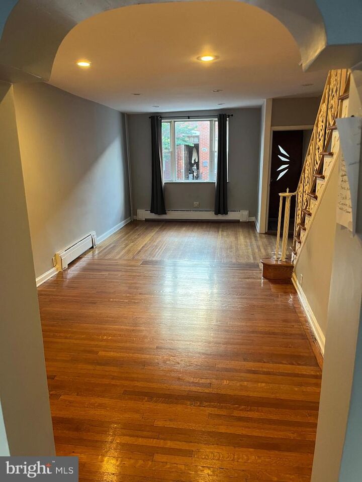 Property Photo: 1941 S Iseminger Street PA 19148