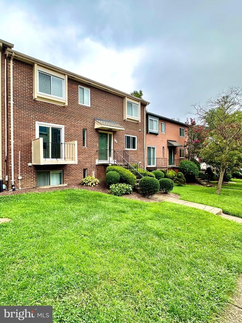 Property Photo:  6768 Perry Penney 108  VA 22003 