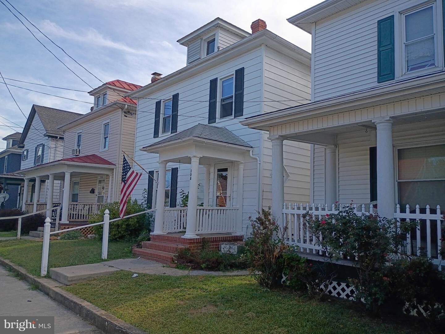 Property Photo:  308 S Illinois Avenue  WV 25401 