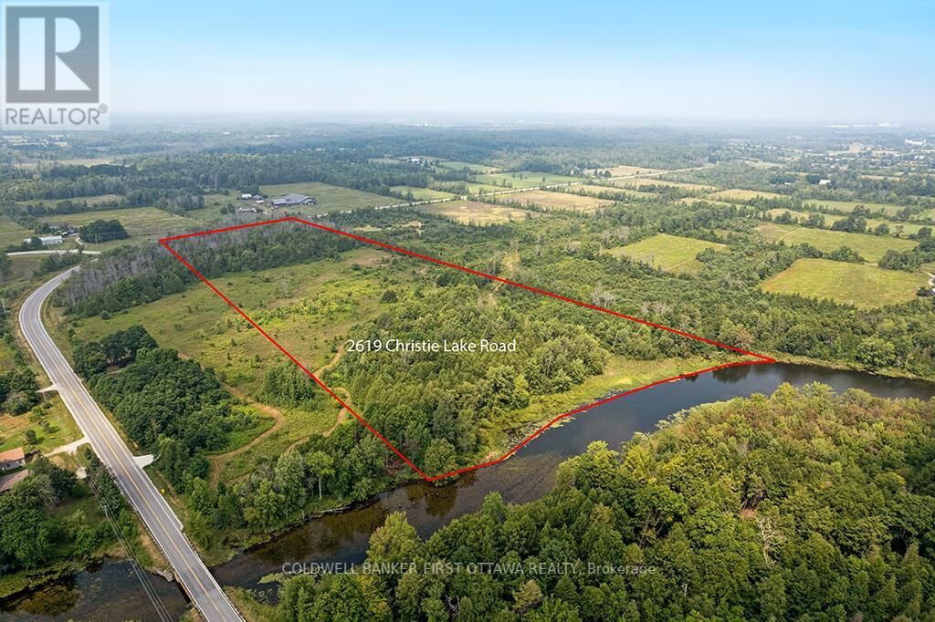 Photo de la propriété: 2619 Christie Lake Road ON K7H 3C6