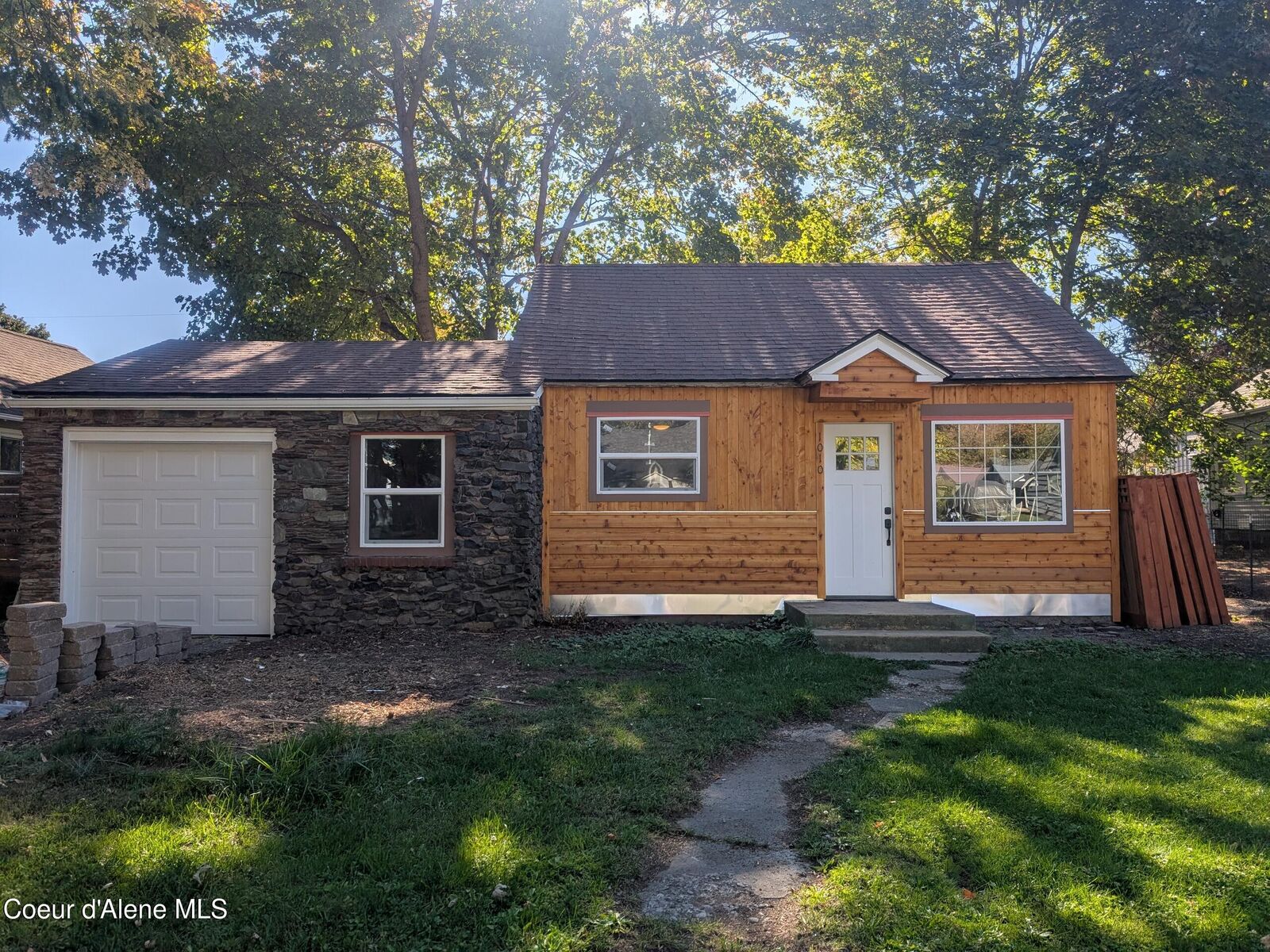 Property Photo:  1010 E St Maries Ave  ID 83814 