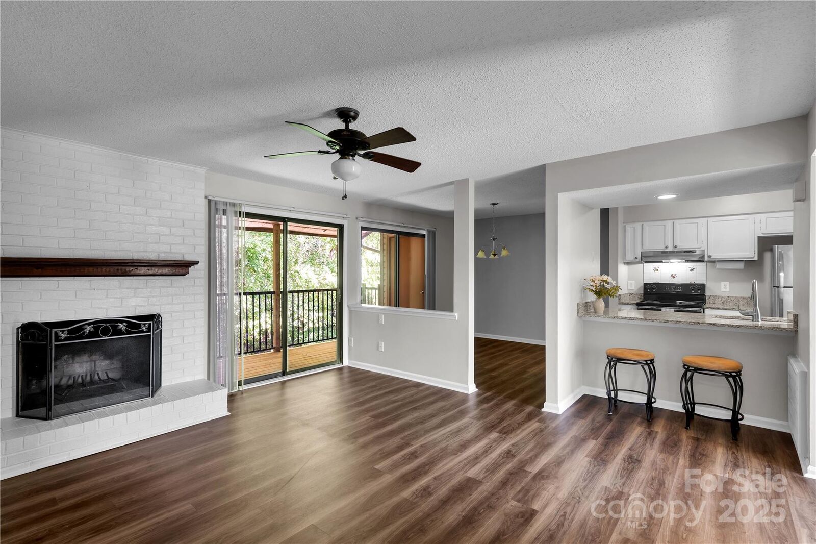 Property Photo: 11014 Running Ridge Road NC 28226