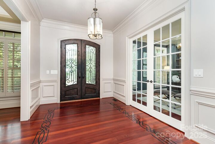 Property Photo:  6045 Oxfordshire Road  NC 28173 