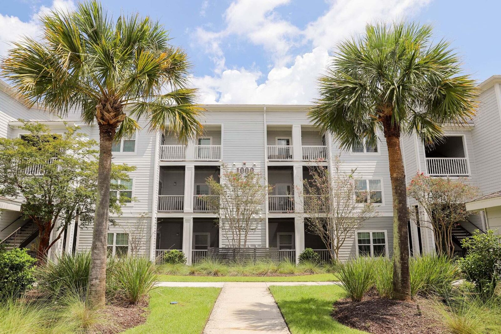 Property Photo:  1300 Park West Boulevard # 1006  SC 29466 