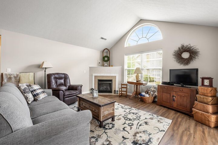 Property Photo:  106 River Lane  OH 43056 