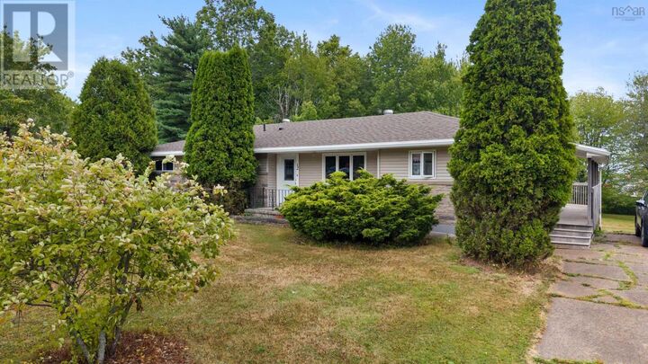 Property Photo: 12 Munroe Avenue Extension NS B2H 5C6