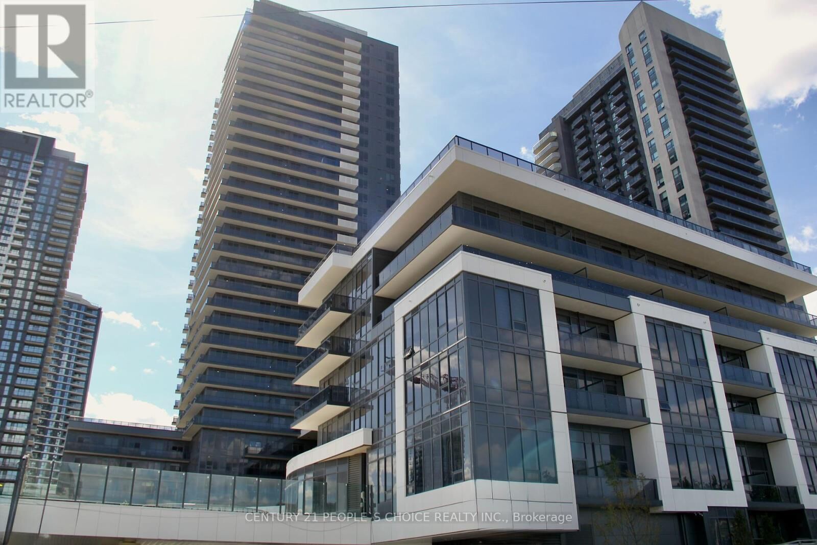 Property Photo: 5105 Hurontario Street 3212 ON L4Z 0C9