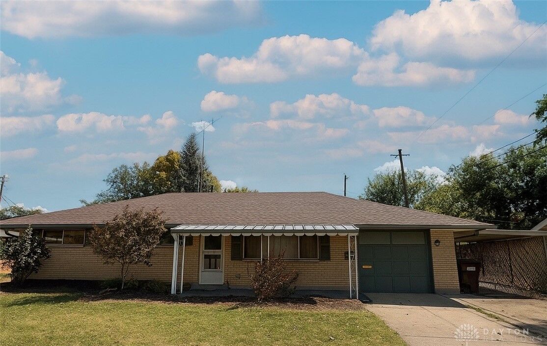 Property Photo:  4792 Loxley Drive  OH 45439 