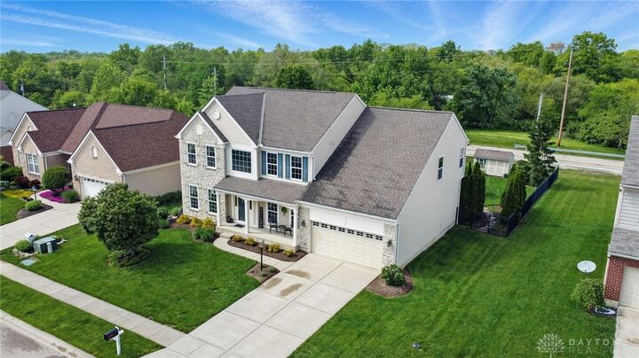 Property Photo: 5483 Greenfinch Drive OH 45342