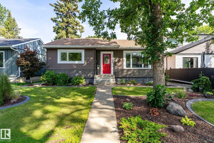 Property Photo:  14808 93 Avenue NW  AB T5R 5G9 