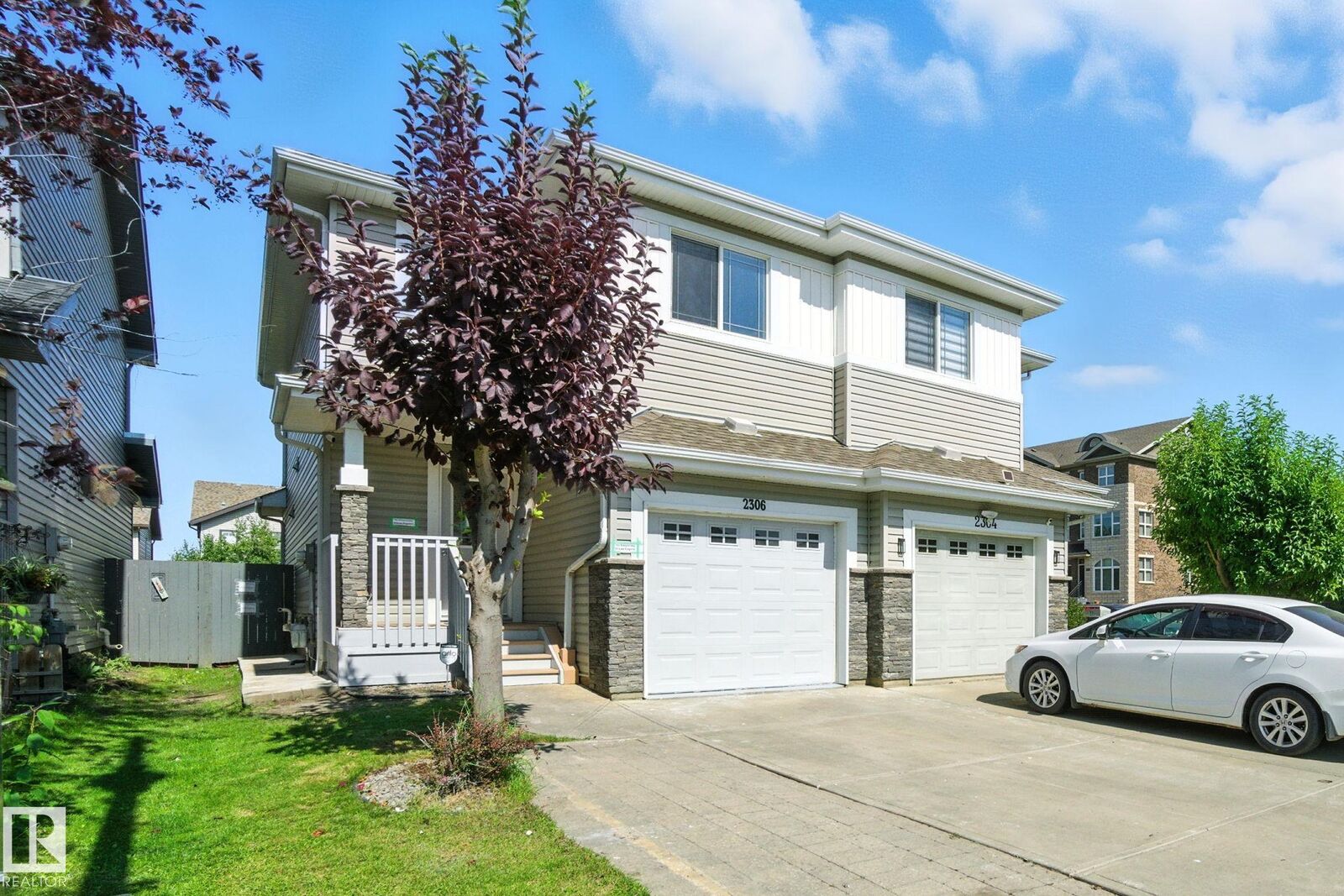 Property Photo: 2306 Casselman Cr SW AB T6W 0W1