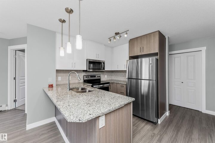 3670 139 Avenue NW 301  Edmonton AB T5Y 3N5 photo