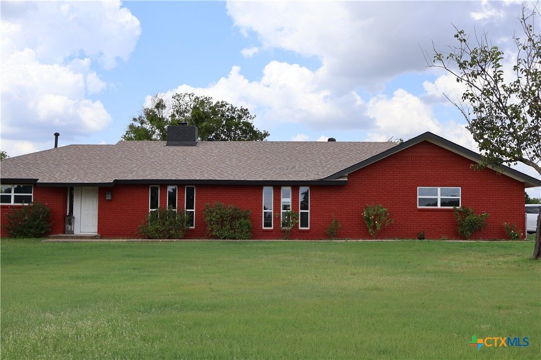 Property Photo: 4949 Onion Road TX 76542