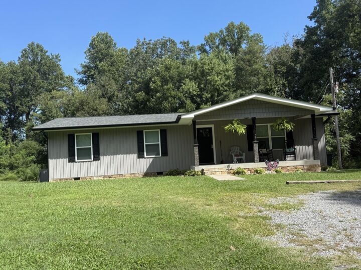 Property Photo:  1927 County Road  AL 35958 