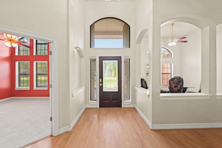 Property Photo: 199 Holly Lane TX 77357