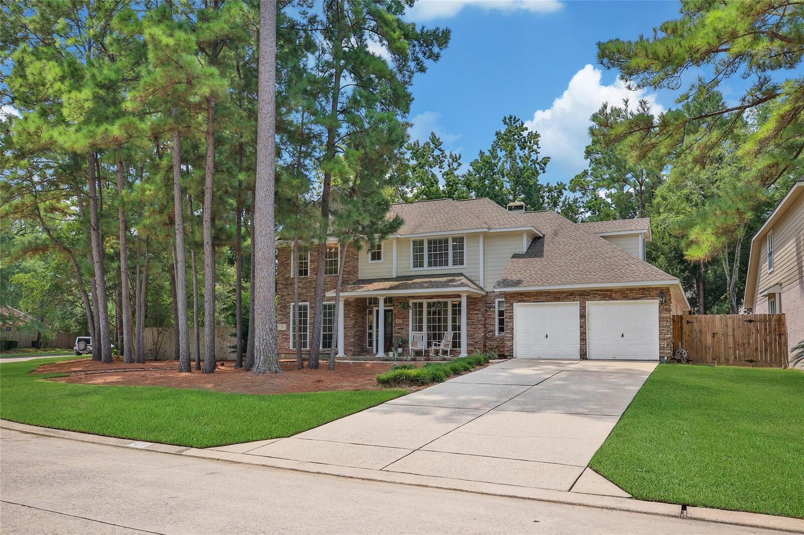 Property Photo:  43 E Sandalbranch Circle  TX 77382 