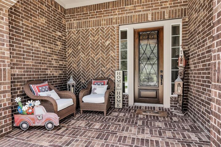 Property Photo: 6707 W Titan Springs Drive TX 77389