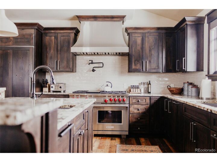 Property Photo: 114 Regent Dr CO 80424