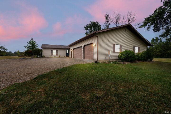 10225 N 100 W  Decatur IN 46733 photo