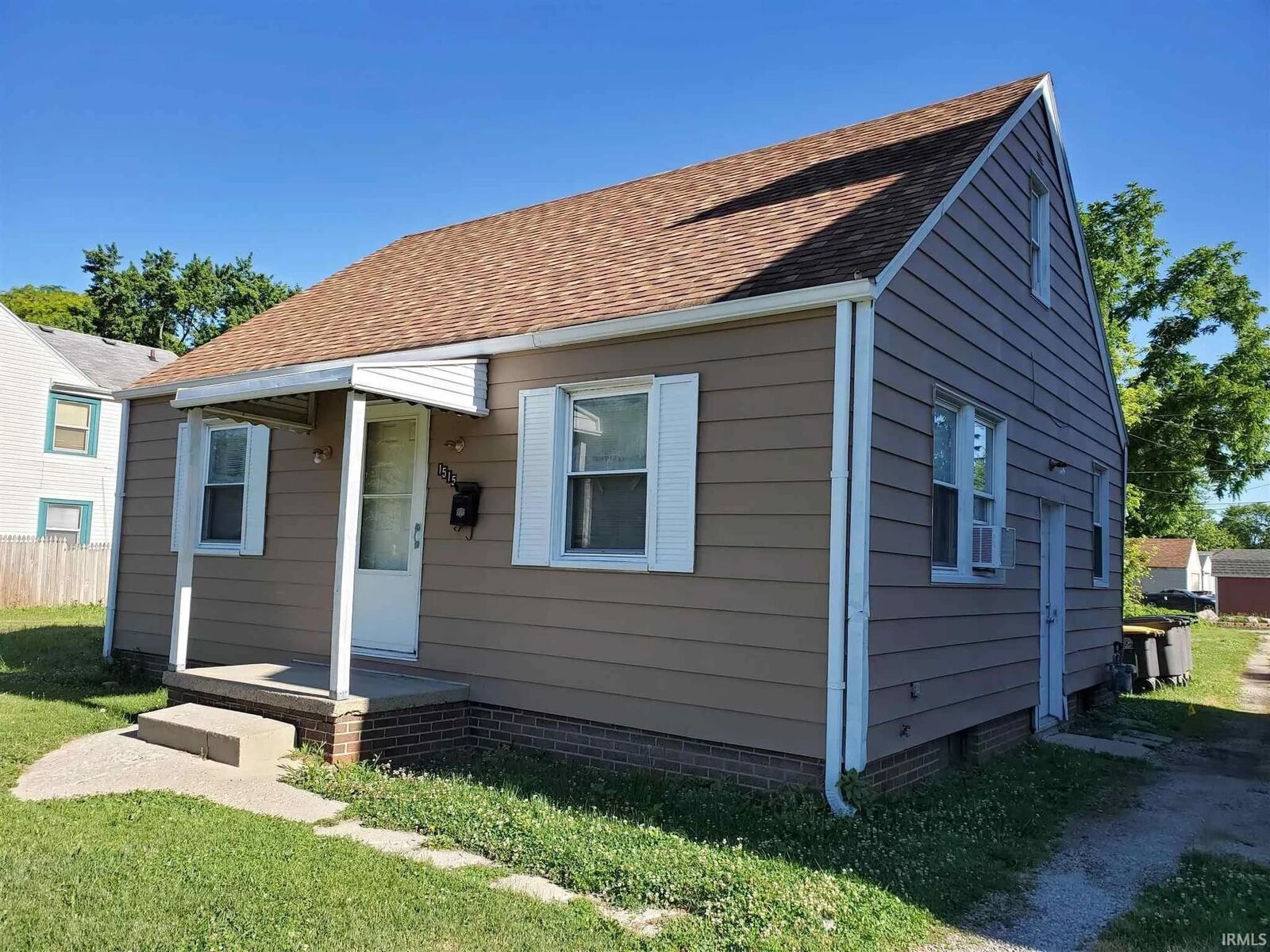 Property Photo: 1515 E Rudisill Boulevard IN 46806