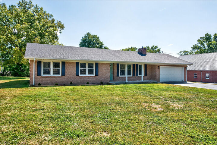 Property Photo: 702 North Powell Avenue KY 40403