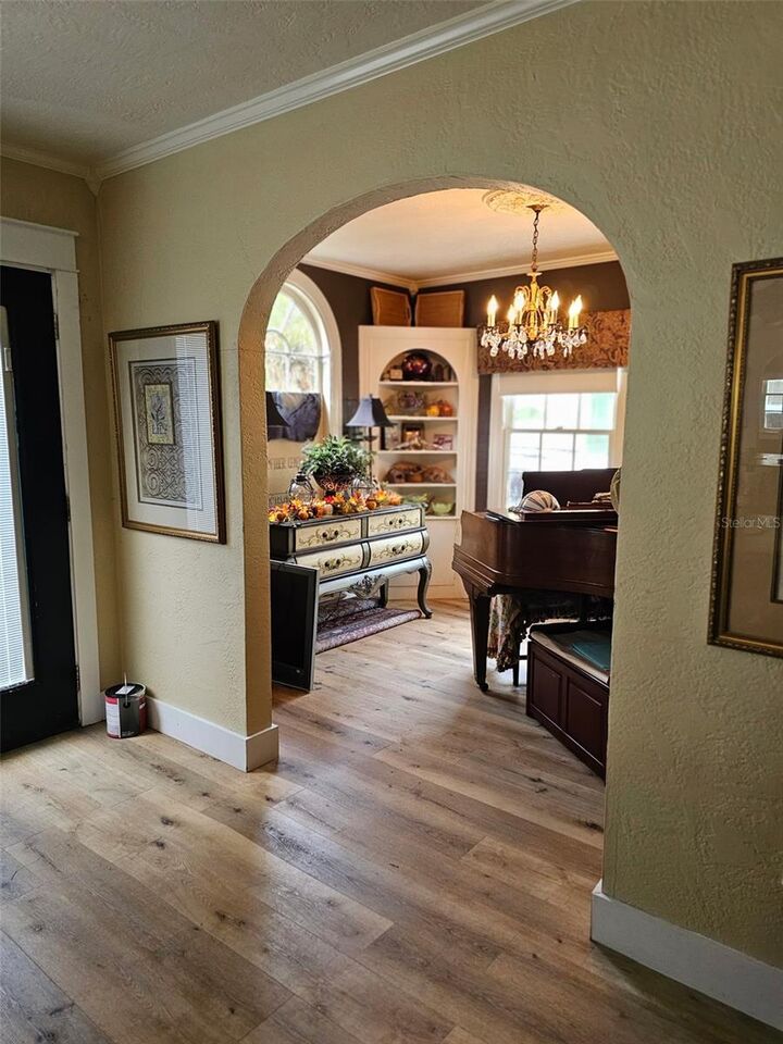 Property Photo:  1607 S Eola Drive  FL 32806 