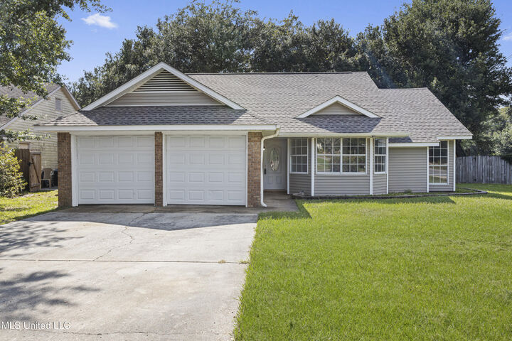 92 Hunter Drive  Ocean Springs MS 39564 photo