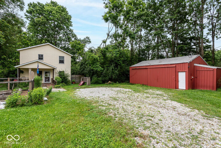 Property Photo: 724 N Lindbergh Drive IN 47404
