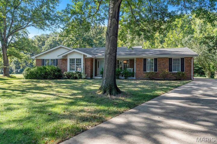 108 Country Creek Court  Ballwin MO 63011 photo