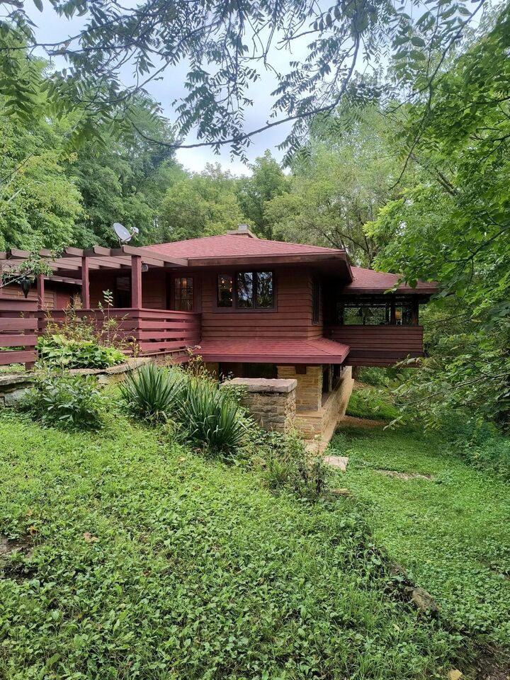 Property Photo:  111 Old Darlington Rd  WI 53565 