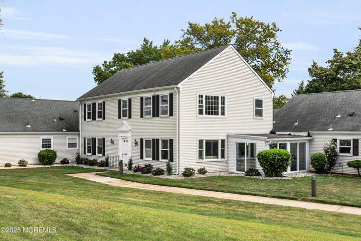 377 Old Nassau Road 377B  Monroe NJ 08831 photo