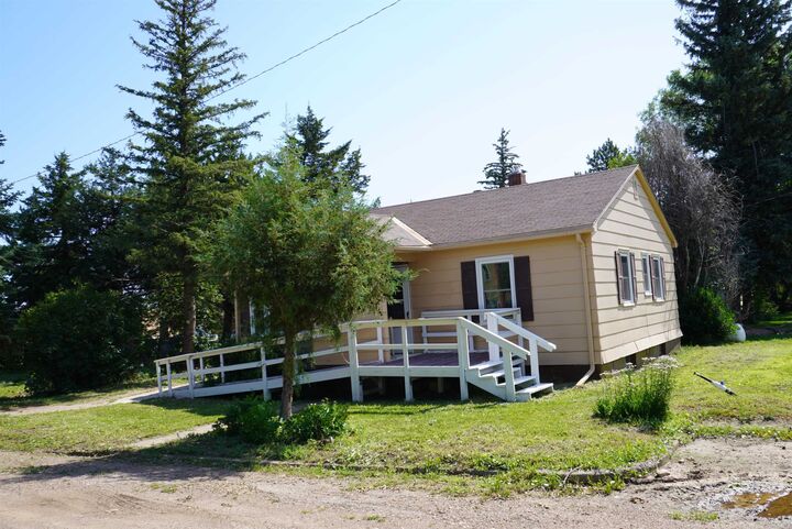 Property Photo:  112 Fisk Avenue  SD 57760 