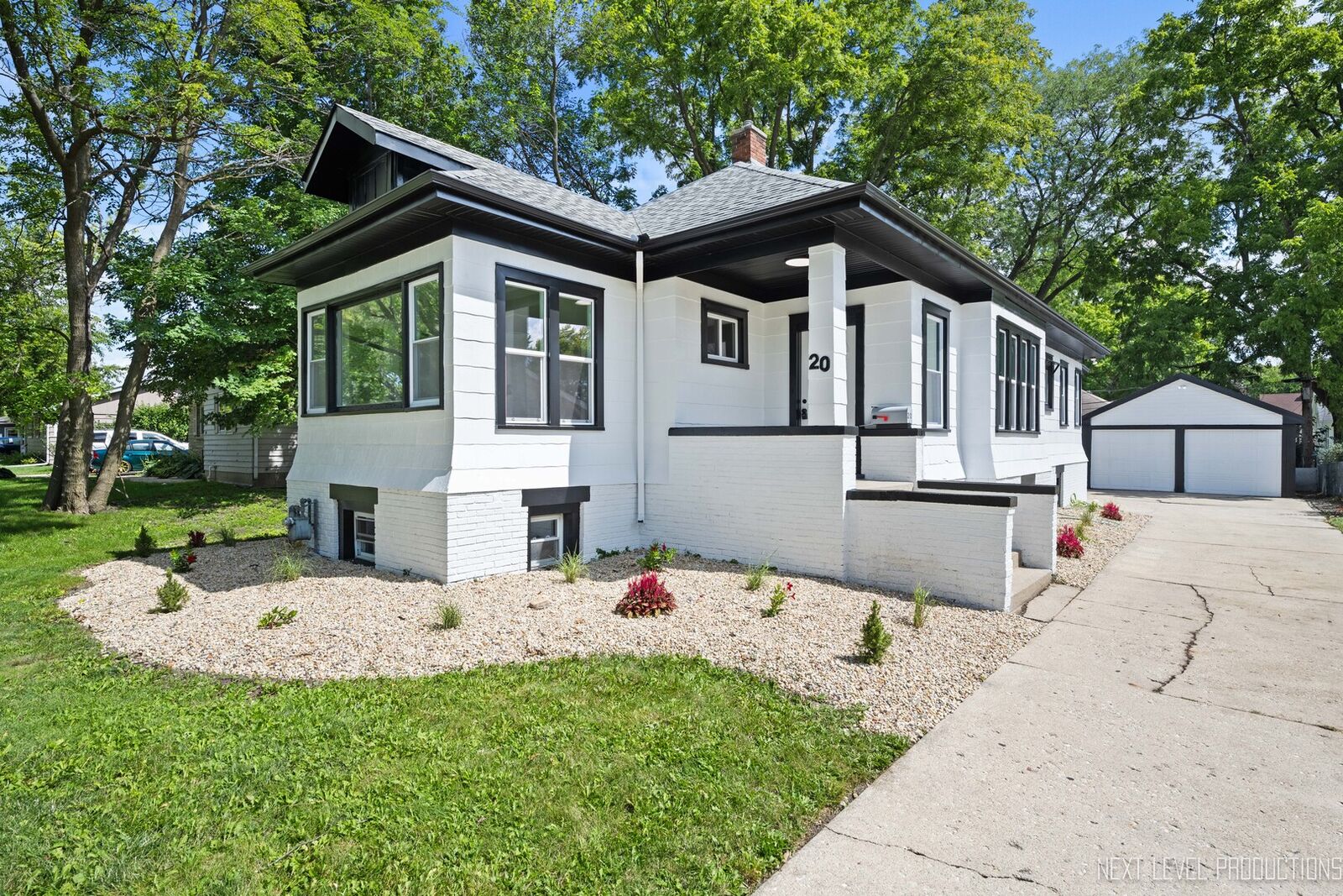 Property Photo:  20 S Central Avenue  IL 60506 