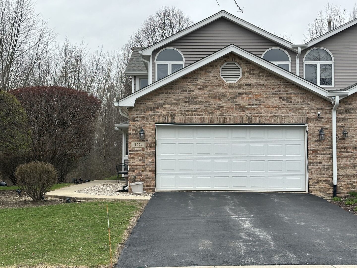 Property Photo: 11224 Marley Brook Court IL 60467