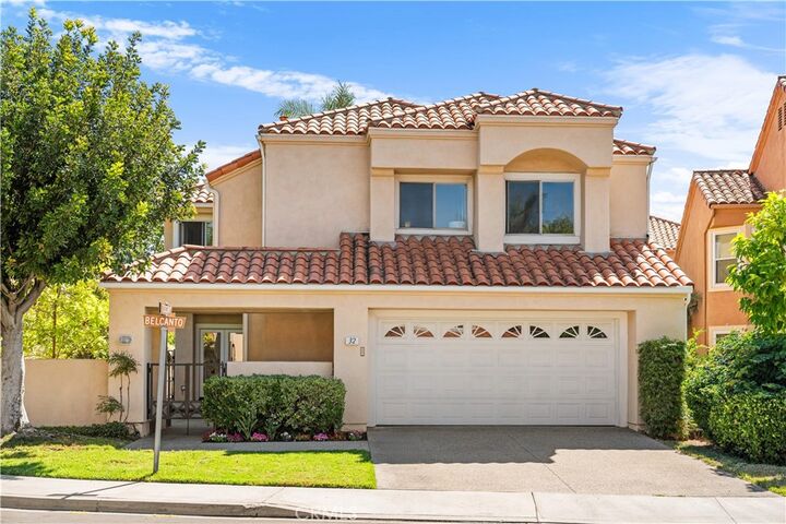 Property Photo: 32 Belcanto CA 92614