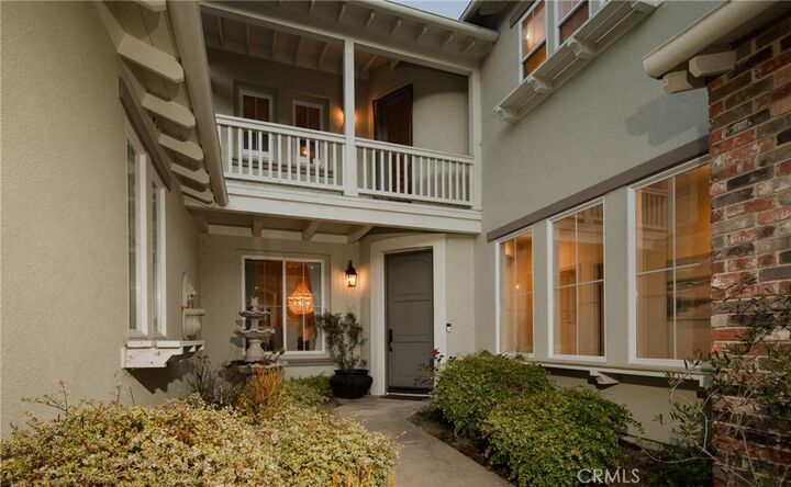 Property Photo: 18 Calle De La Luna CA 92673