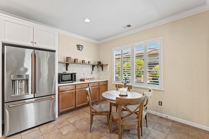 Property Photo: 206 Calistoga Court CA 95762