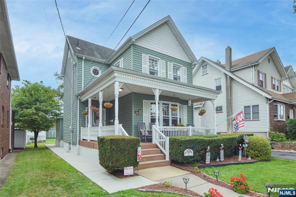 Property Photo:  42 Pavonia Avenue  NJ 07032 