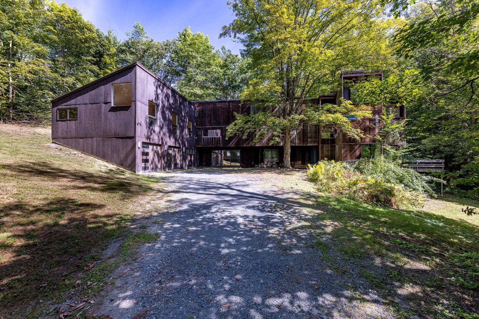 Property Photo: 3525 Beaver Meadow Road VT 05065