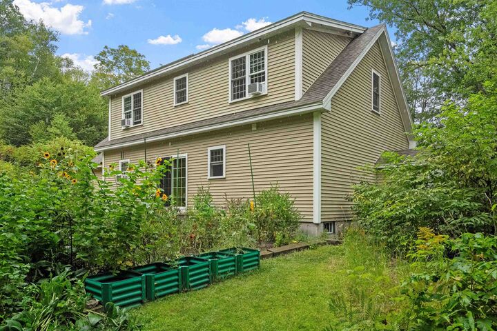 Property Photo: 114 Nh Route 103 East NH 03278