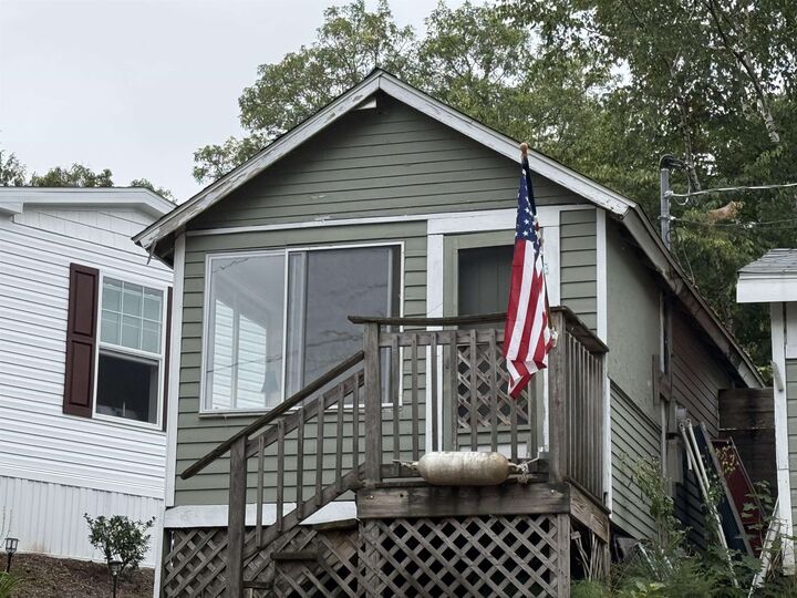 24 Dock Road  Gilford NH 03249 photo