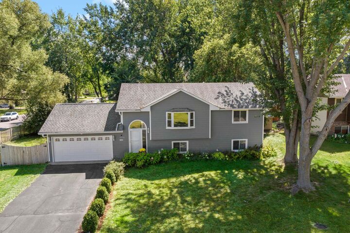 Property Photo: 1050 Lantern Lane MN 55014