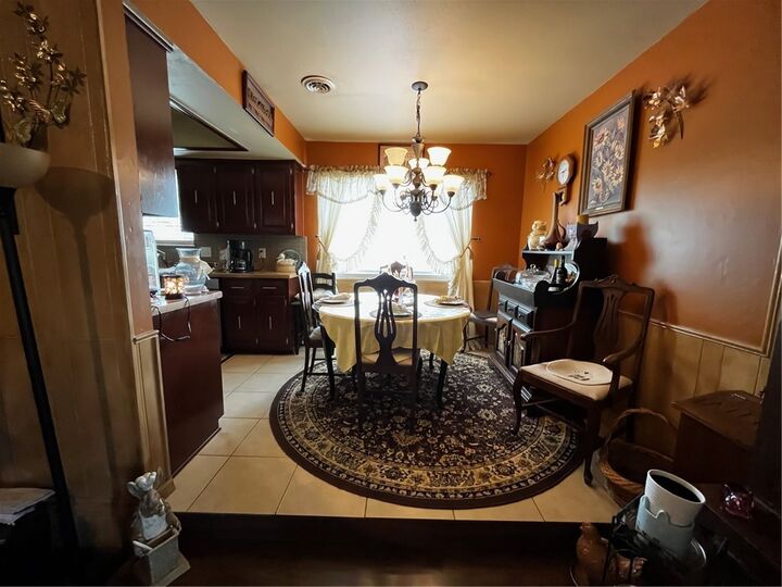 Property Photo:  1012 S 19th Street  AR 72758 